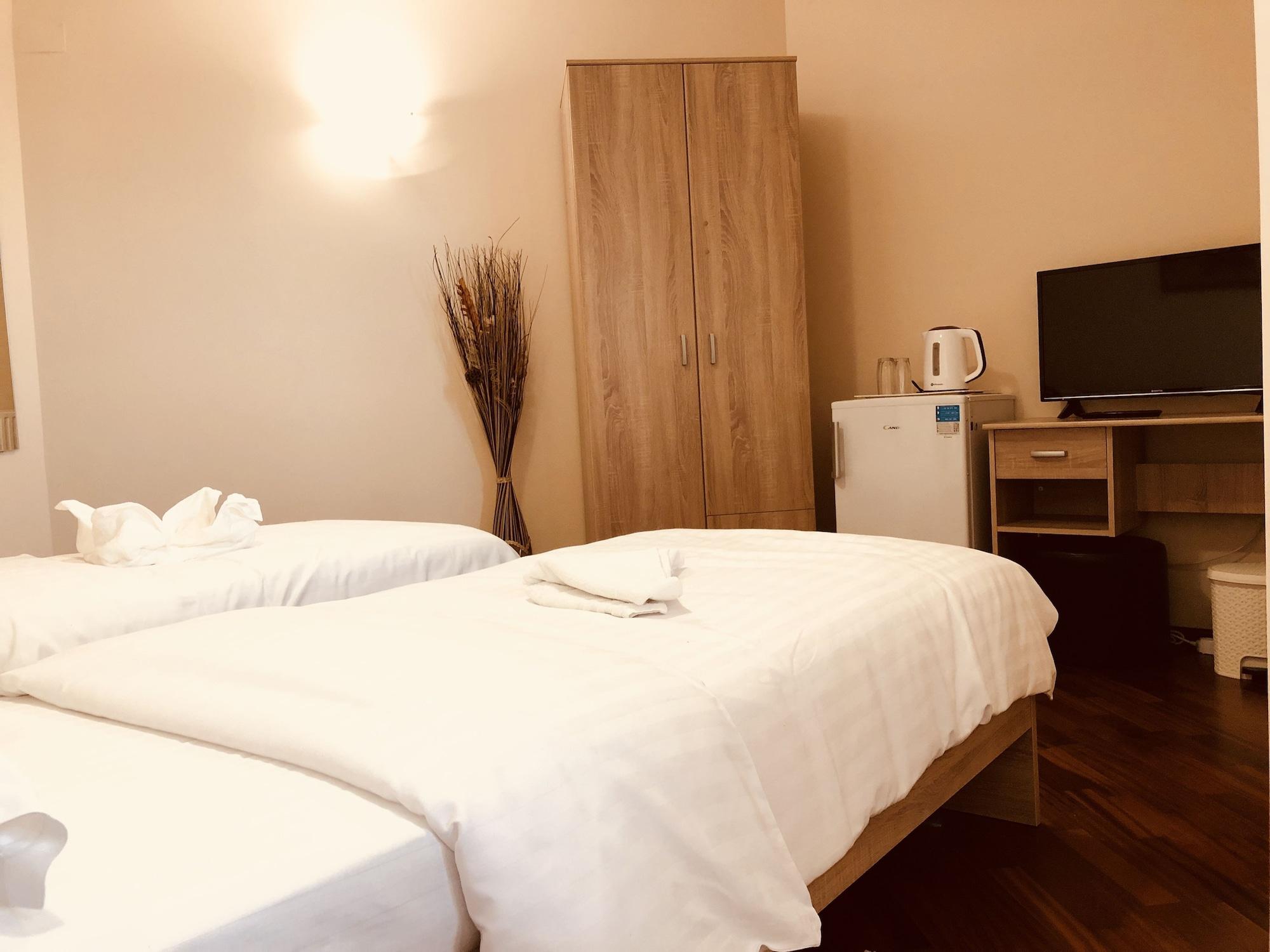 Monte Carlo Palace Rooms 布加勒斯特 外观 照片