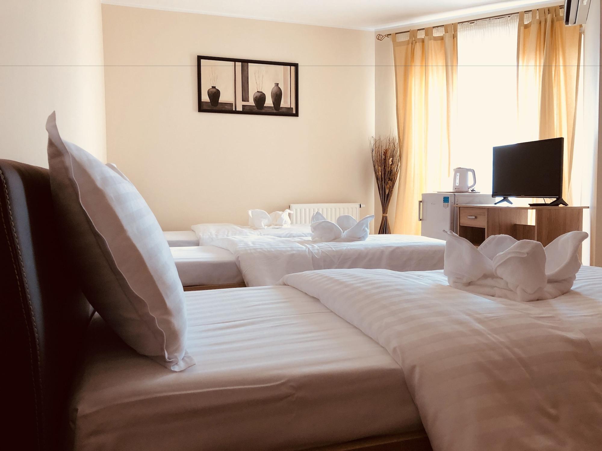 Monte Carlo Palace Rooms 布加勒斯特 外观 照片
