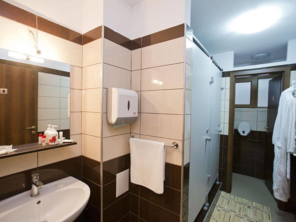 Monte Carlo Palace Rooms 布加勒斯特 外观 照片